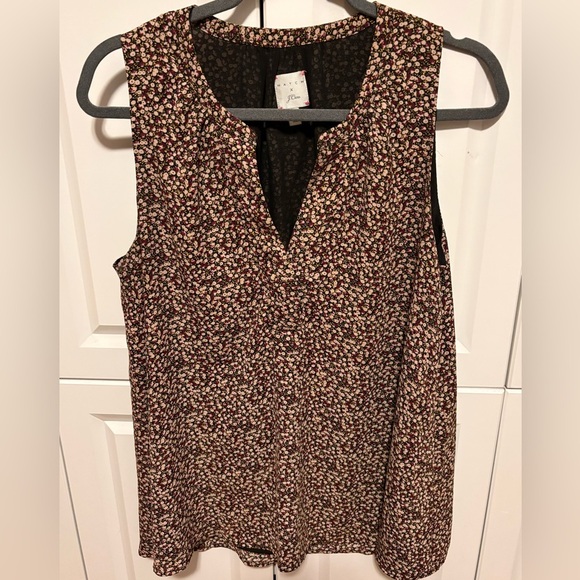 J. Crew Tops - J.Crew x Hatch Floral Sleeveless V-Neck Maternity Blouse Top Size M-L